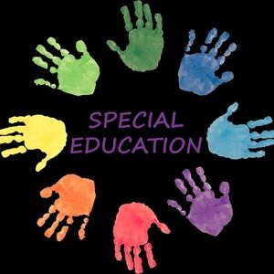 Meet your Posher, Hillary E